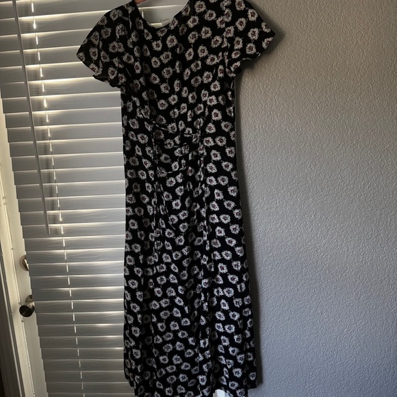 VINTAGE Floral Black Dress with adjustable waist - Picture 7 of 10